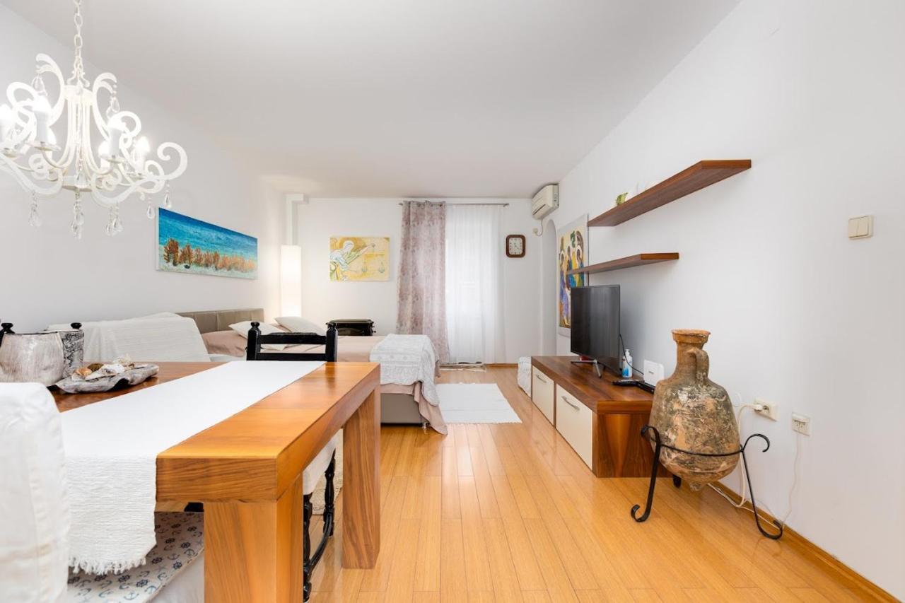 Apartment Anton Punat Exterior foto