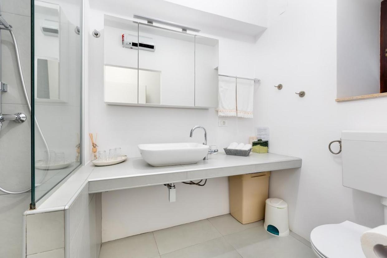 Apartment Anton Punat Exterior foto
